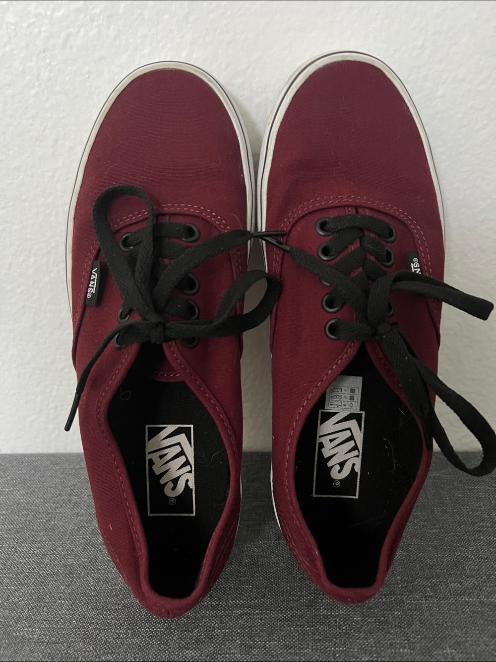 Vans Maroon Canvas Low-Top Sneakers with Black Laces M 6.5 / W 8